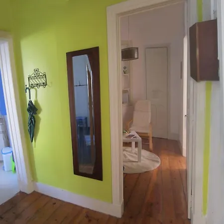 Cosy, Charming And Sunny Home! Apartament